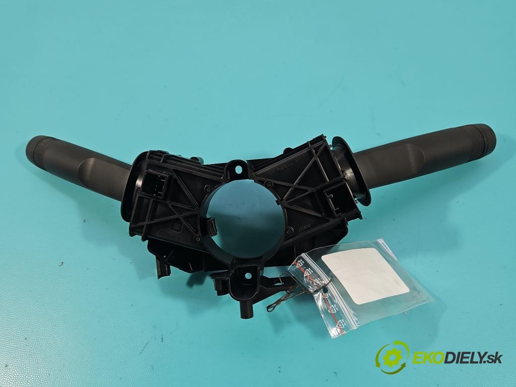 Opel Mokka A 2012-2019 1.4 T 140 HP manual 103 kW 1364 cm3 5- prepínač komplex: 95442049 (Prepínacie páčky pod volantom)