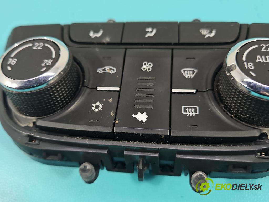 Opel Mokka A 2012-2019 1.4 T 140 hp manual 103 kW 1364 cm3 5- palubní deska panel topení 13474055