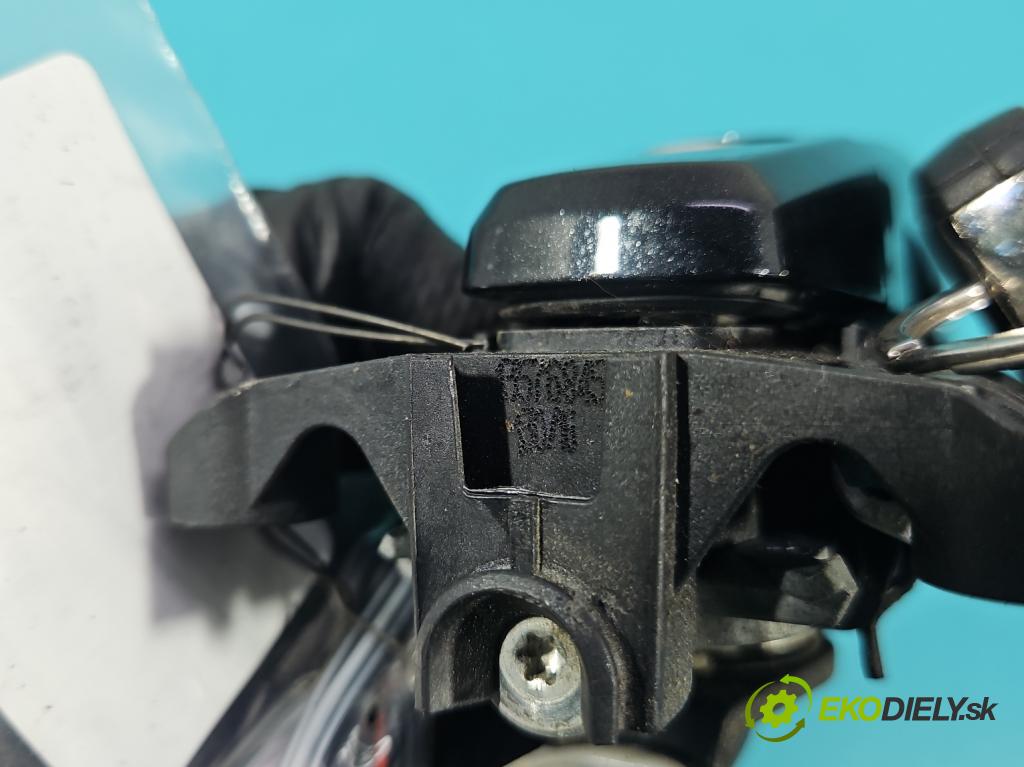 Opel Mokka A 2012-2019 1.4 T 140 hp manual 103 kW 1364 cm3 5- klika přední levé 13576845 (Vnější přední levá klika dveří)