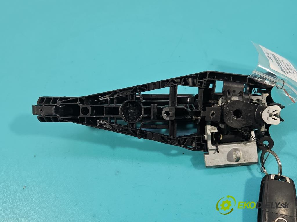 Opel Mokka A 2012-2019 1.4 T 140 hp manual 103 kW 1364 cm3 5- klika přední levé 13576845 (Vnější přední levá klika dveří)