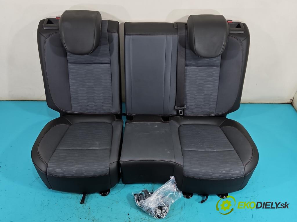 Opel Mokka A 2012-2019 1.4 T 140 HP manual 103 kW 1364 cm3 5- Pohovka: zadné  (Sedadlo)
