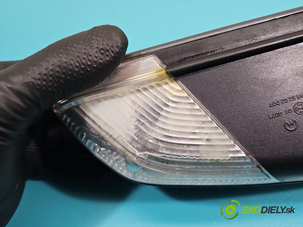 Skoda Octavia II 2004-2013 1.9 tdi 105 HP manual 77 kW 1896 cm3 5- zrkadlo ľavé  (Kľučka dverí ostatné)