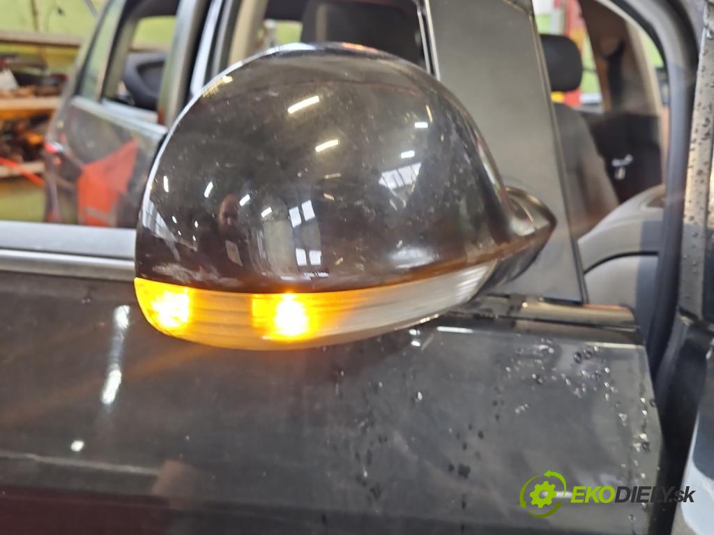 Vw Golf plus 1.9 tdi 105 hp manual 77 kW 1896 cm3 5- zpětné zrcátko pravé  (Klika dveří ostatní)