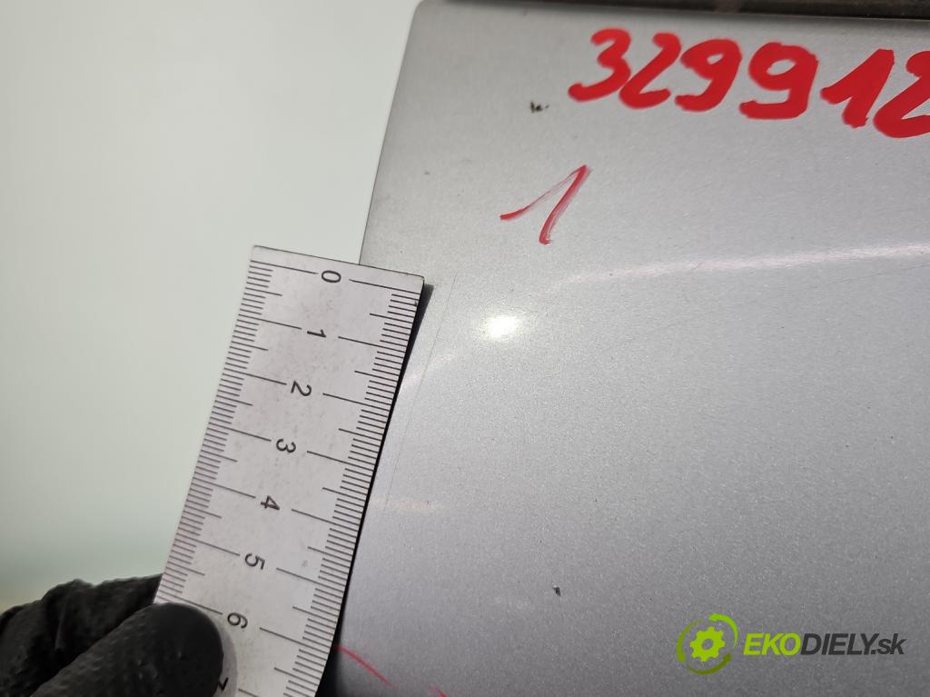 Toyota Rav4 III 2005-2012 2.2 D4D 136hp manual 100 kW 2231 cm3 5- zadní kufrové dveře  (Zadní kapota (kufr))