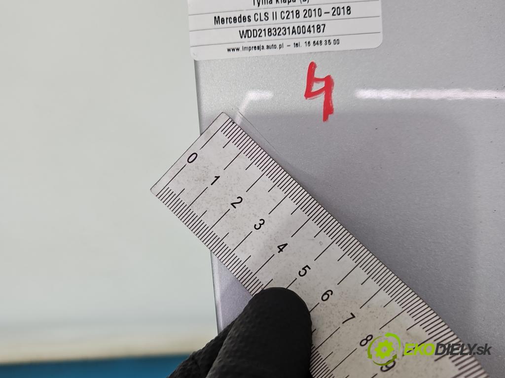 Mercedes CLS II C218 2010-2018 3.0 cdi 265KM automatic 195 kW 2987 cm3 4- zadní kufrové dveře  (Zadní kapota (kufr))