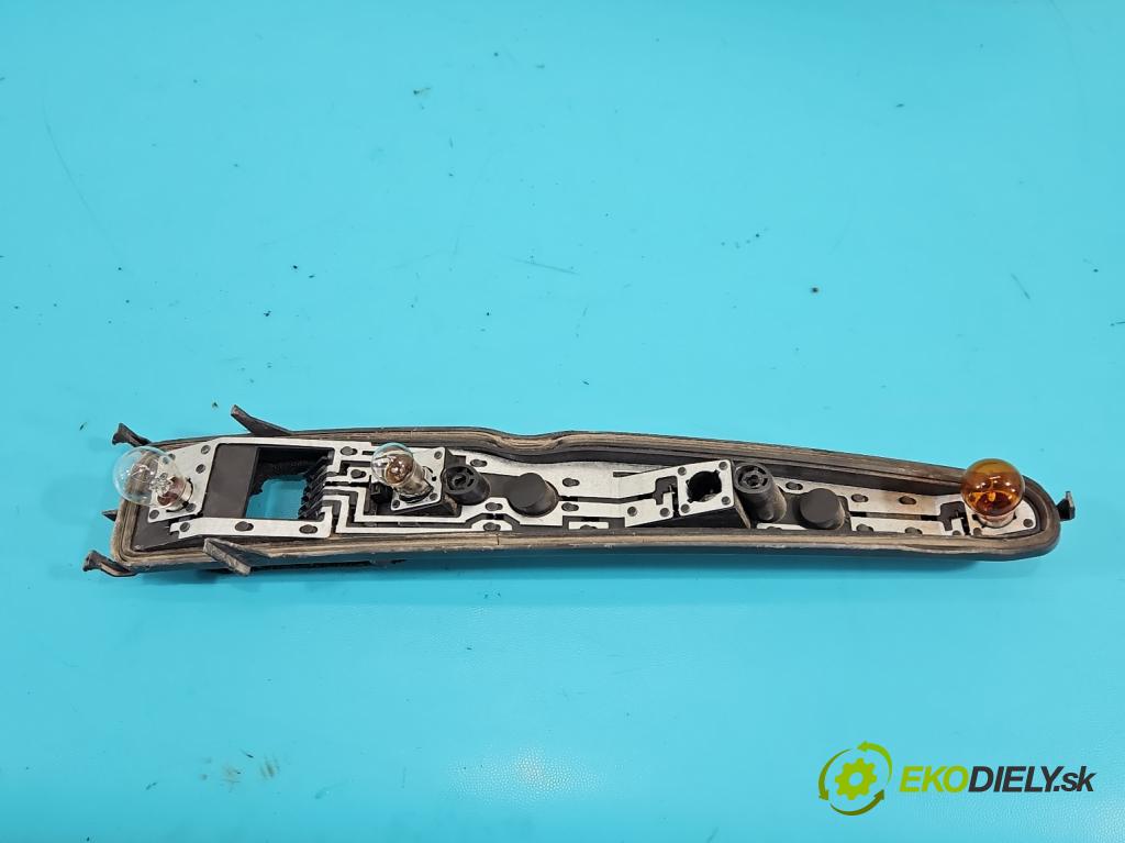 Opel Meriva A 2002-2010 1.4 16V 90 hp manual 66 kW 1364 cm3 5- světlo zadní levé 13130027 (Klika dveří ostatní)