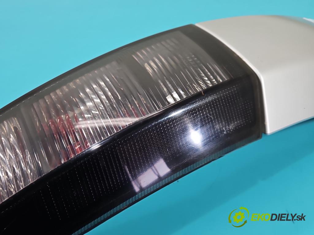 Opel Meriva A 2002-2010 1.4 16V 90 hp manual 66 kW 1364 cm3 5- světlo zadní levé 13130027 (Klika dveří ostatní)