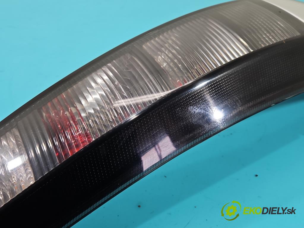 Opel Meriva A 2002-2010 1.4 16V 90 hp manual 66 kW 1364 cm3 5- světlo zadní levé 13130027 (Klika dveří ostatní)