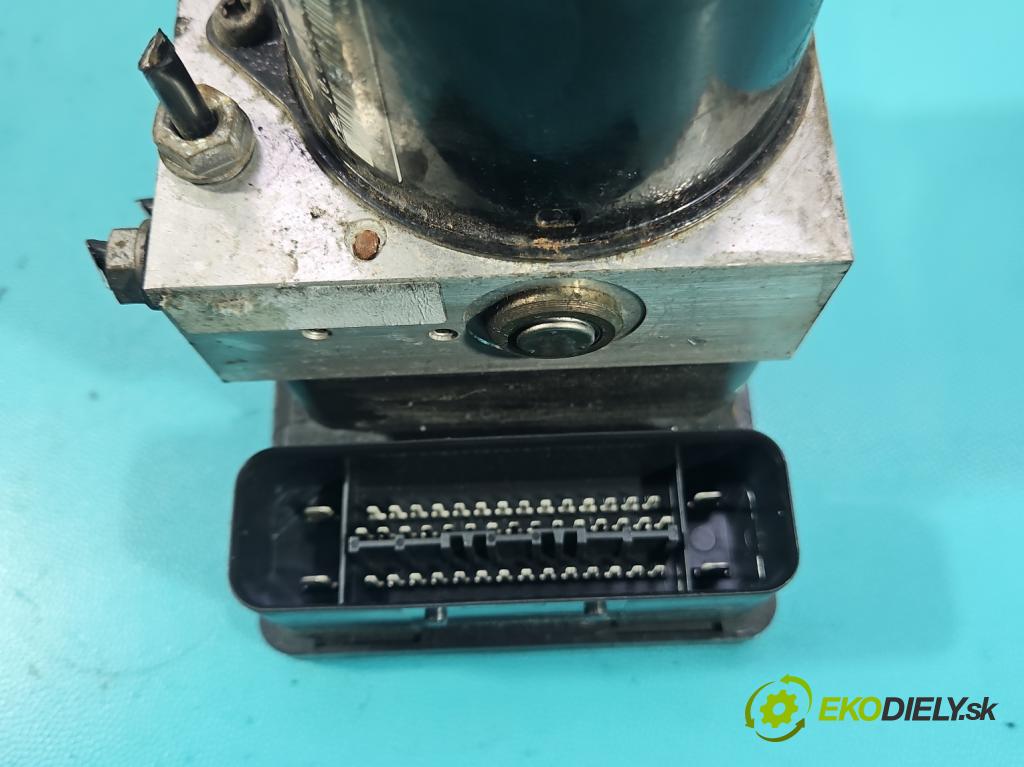 Audi A3 8P 2003-2012 1.6 FSI 116 HP manual 85 kW 1598 cm3 3- čerpadlo abs 1K0614517H (Pumpa ABS)