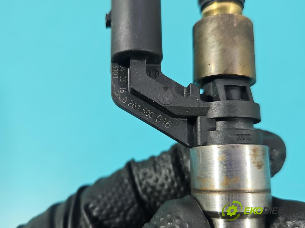 Audi A3 8P 2003-2012 1.6 FSI 116 HP manual 85 kW 1598 cm3 3- vstrek 0261500016 (Vstrekovač paliva)