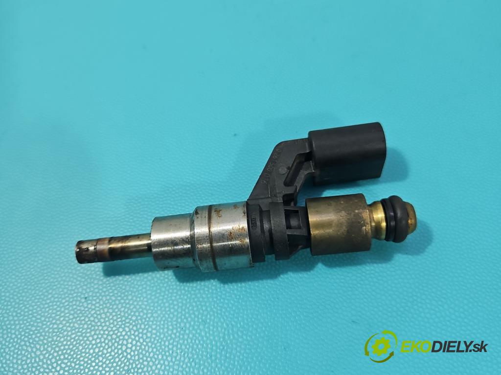 Audi A3 8P 2003-2012 1.6 FSI 116 HP manual 85 kW 1598 cm3 3- vstrek 0261500016 (Vstrekovač paliva)