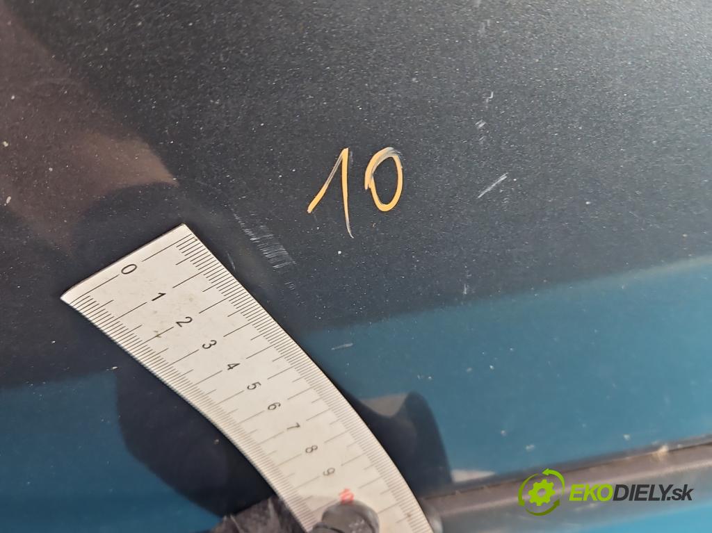 Skoda Octavia II 2004-2013 1.9 tdi 105 HP manual 77 kW 1896 cm3 5- dvere predné pravé  (Kľučka dverí ostatné)
