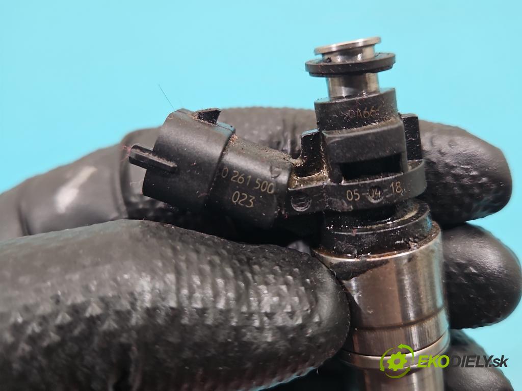 Alfa romeo 159 2.2 JTS 185 HP manual 136 kW 2198 cm3 4- vstrek 0261500023 (Vstrekovač paliva)