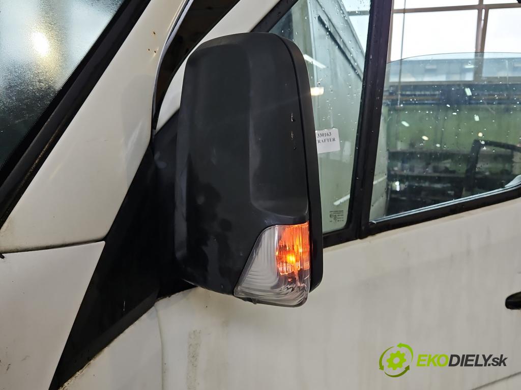 Vw Crafter 2006-2016 2.5 tdi 136hp manual 100 kW 2461 cm3 4- zpětné zrcátko levé  (Klika dveří ostatní)