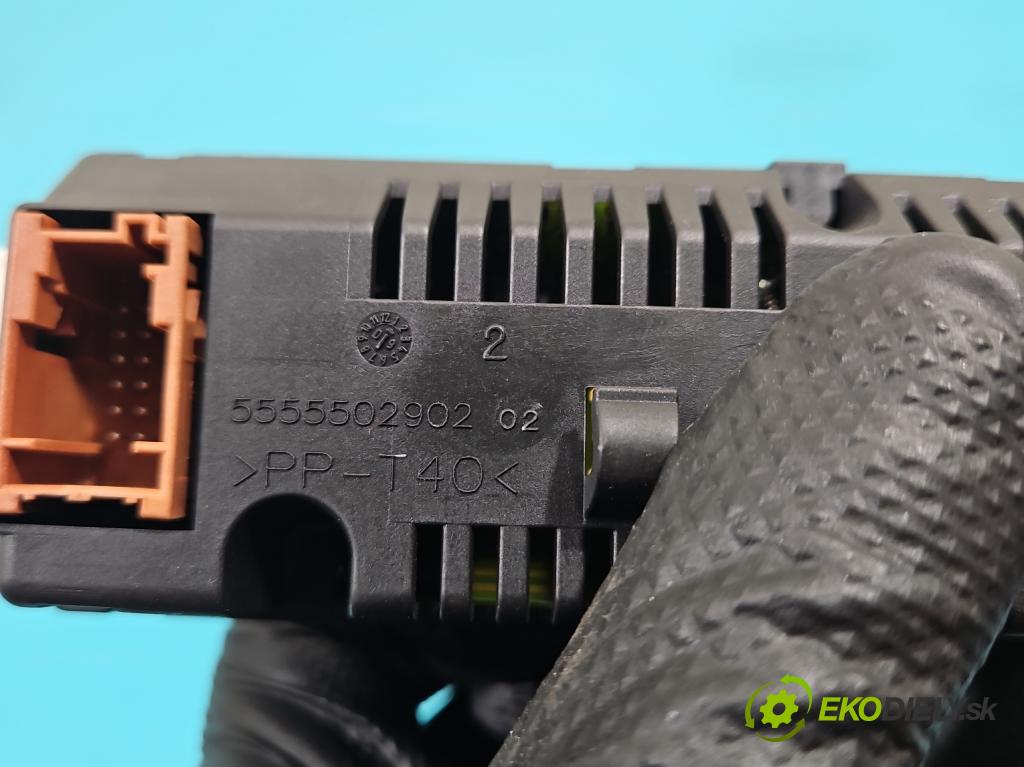 Peugeot 308 I 2007-2013 1.6 16V 120 HP manual 88 kW 1598 cm3 5- Zobrazit: 5555502902 (Prístrojová doska)