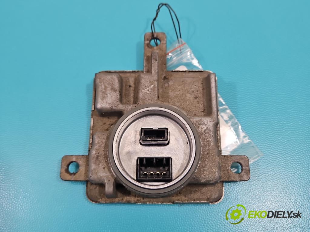 Audi A6 C7 2011-2018 3.0 tdi 204 HP automatic 150 kW 2967 cm3 4- střídač: xenon 8K0941597E (Riadiaca jednotka xenónu)