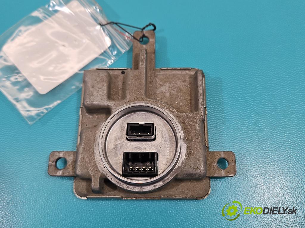 Audi A6 C7 2011-2018 3.0 tdi 204 HP automatic 150 kW 2967 cm3 4- střídač: xenon 8K0941597E (Riadiaca jednotka xenónu)