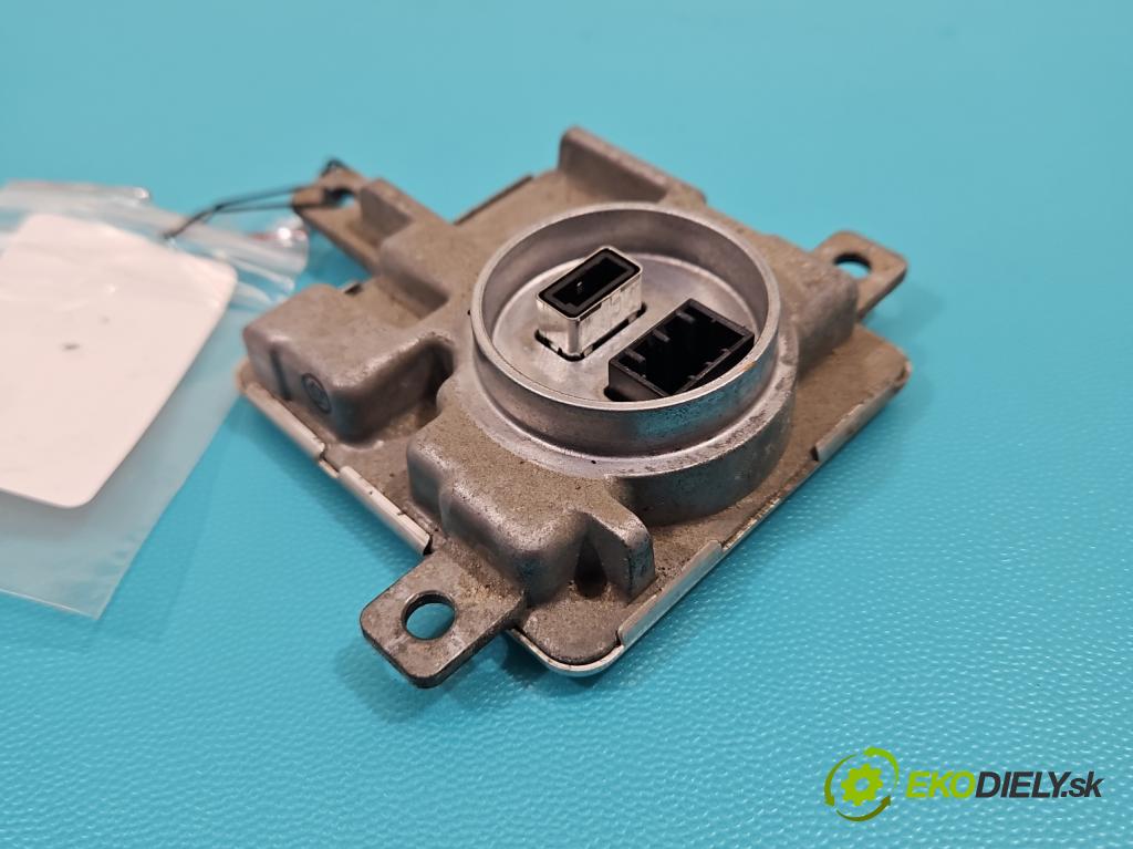 Audi A6 C7 2011-2018 3.0 tdi 204 HP automatic 150 kW 2967 cm3 4- střídač: xenon 8K0941597E (Riadiaca jednotka xenónu)