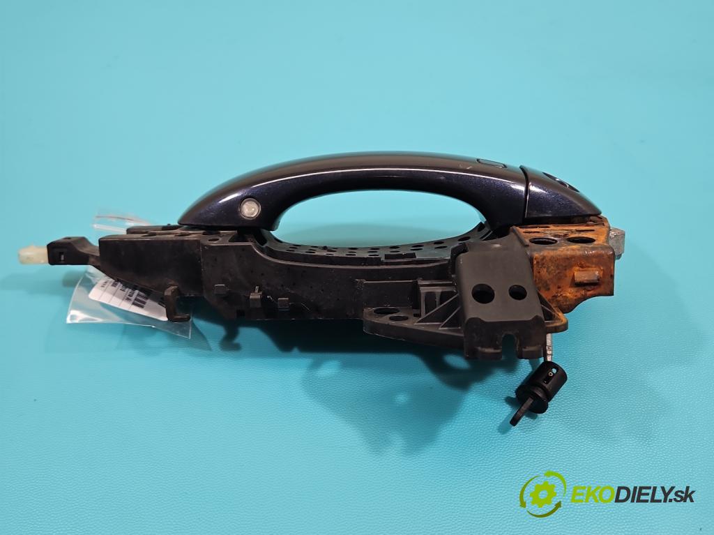 Audi A6 C7 2011-2018 3.0 tdi 204 hp automatic 150 kW 2967 cm3 4- klika přední levé 4H1837885 (Vnější přední levá klika dveří)