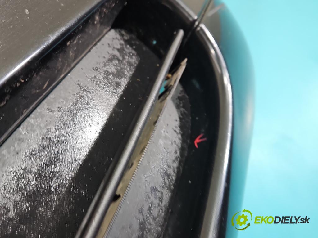 Bmw 3 E46 1998-2007 1.8 116 hp manual 85 kW 1796 cm3 3- nárazník přední  (Klika dveří ostatní)