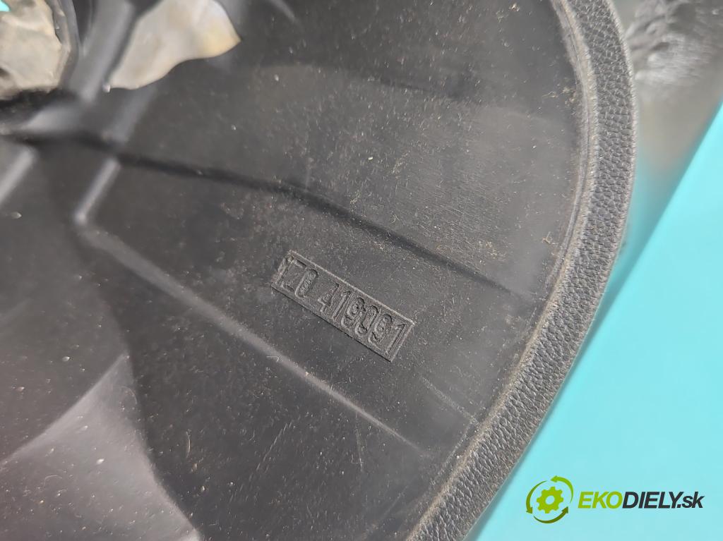 Skoda Octavia II 2004-2013 1.9 tdi 105 HP manual 77 kW 1896 cm3 5- volant  (Volant)