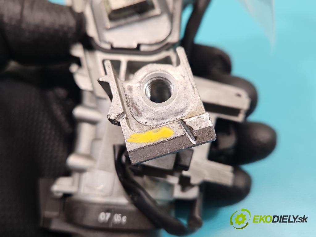 Skoda Octavia II 2004-2013 1.9 tdi 105 HP manual 77 kW 1896 cm3 5- Spínačka 1K0905865 (Spínacia skrinka)