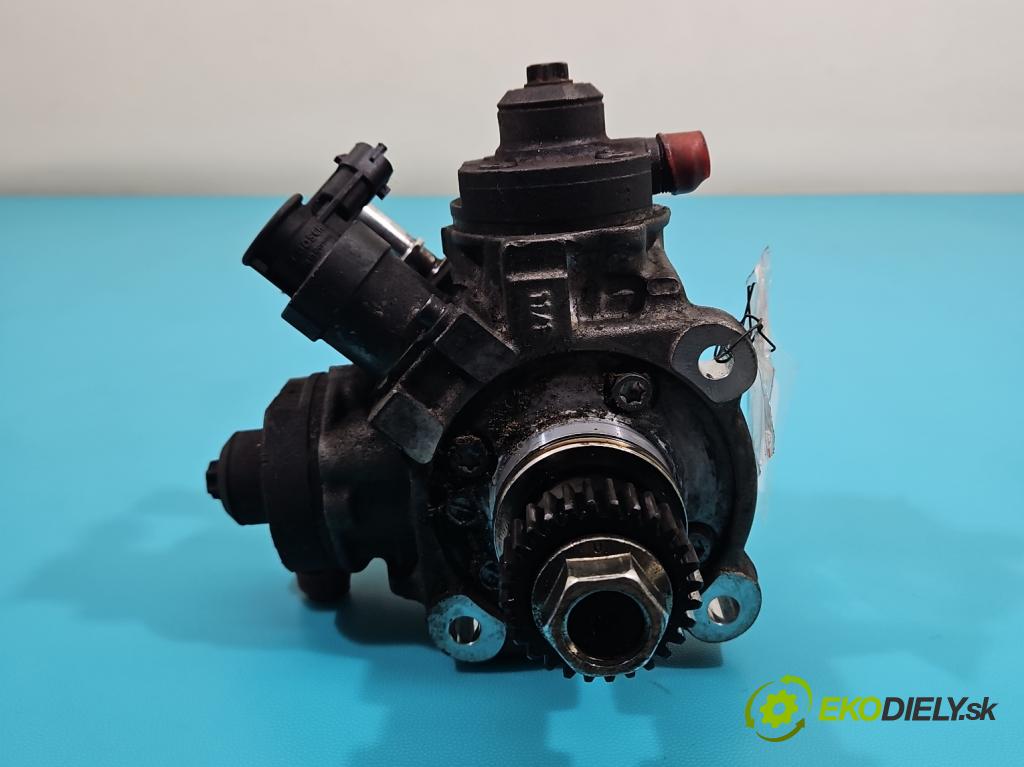 Jeep Grand Cherokee WK2 IV 2010-2021 3.0 CRD 241KM automatic 177 kW 2987 cm3 5- čerpadlo vstrekovacia 0445010637 (Vstrekovacie čerpadlo)