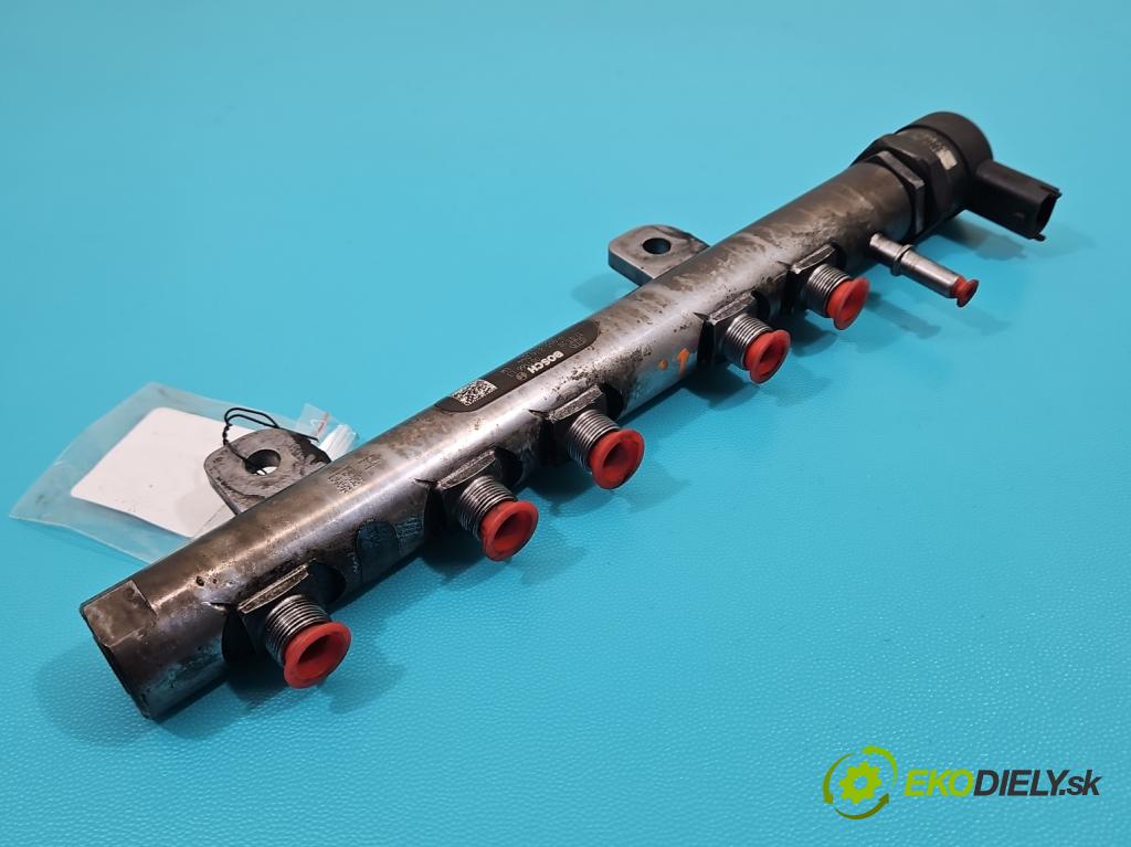 Jeep Grand Cherokee WK2 IV 2010-2021 3.0 CRD 241KM automatic 177 kW 2987 cm3 5- lišta vstrekovacia 0445216044 (Vstrekovacia lišta)