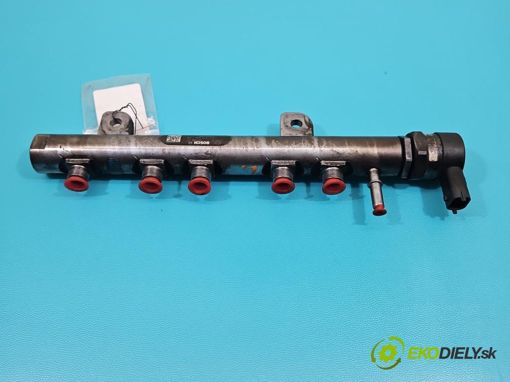 Jeep Grand Cherokee WK2 IV 2010-2021 3.0 CRD 241KM automatic 177 kW 2987 cm3 5- lišta vstrekovacia 0445216044 (Vstrekovacia lišta)