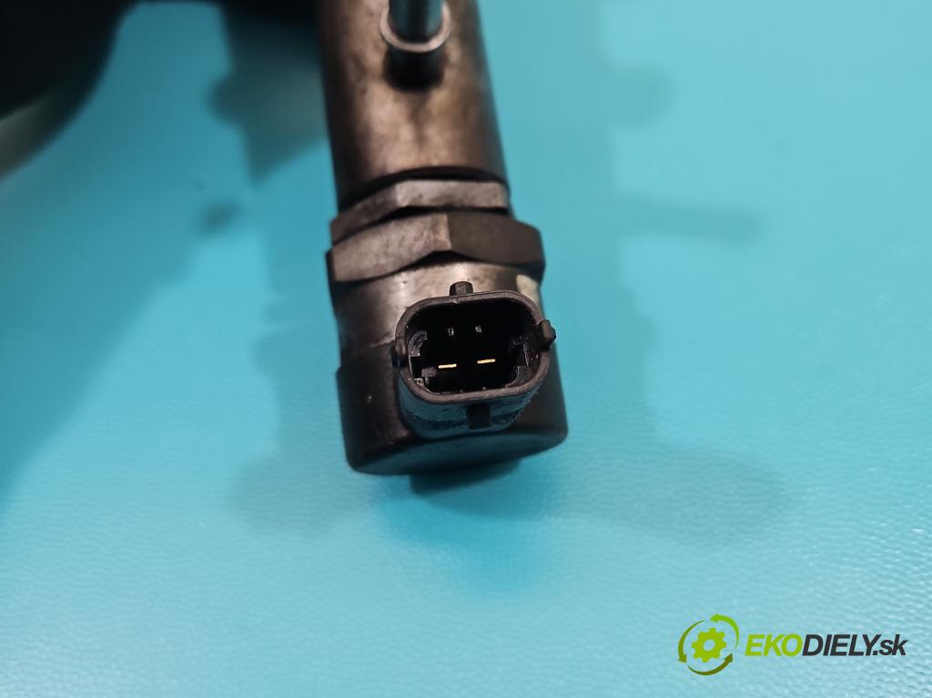 Jeep Grand Cherokee WK2 IV 2010-2021 3.0 CRD 241KM automatic 177 kW 2987 cm3 5- lišta vstrekovacia 0445216044 (Vstrekovacia lišta)