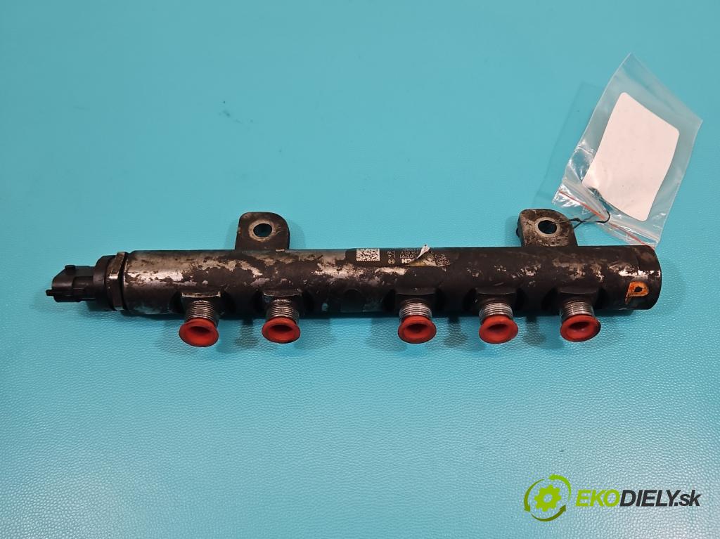 Jeep Grand Cherokee WK2 IV 2010-2021 3.0 CRD 241KM automatic 177 kW 2987 cm3 5- lišta vstrekovacia 0445216043 (Vstrekovacia lišta)