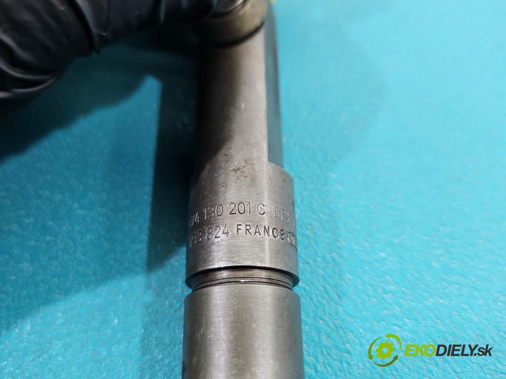 Vw LT II 1996-2006 2.5 tdi 95 HP manual 70 kW 2461 cm3 5- vstrek 074130201C (Vstrekovač paliva)