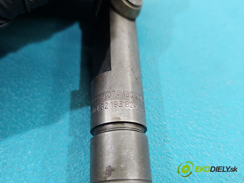 Vw LT II 1996-2006 2.5 tdi 95 HP manual 70 kW 2461 cm3 5- vstrek 074130201C (Vstrekovač paliva)