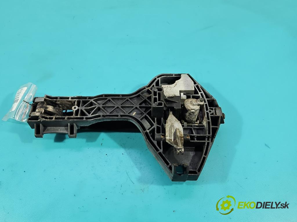 Vw Crafter 2006-2016 2.5 tdi 136hp manual 100 kW 2461 cm3 4- klika zadní pravé A9067601334 (Klika dveří ostatní)
