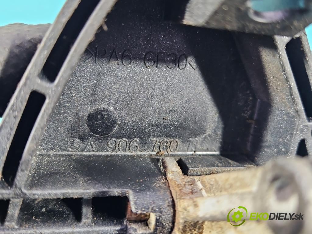 Vw Crafter 2006-2016 2.5 tdi 136hp manual 100 kW 2461 cm3 4- klika zadní pravé A9067601334 (Klika dveří ostatní)