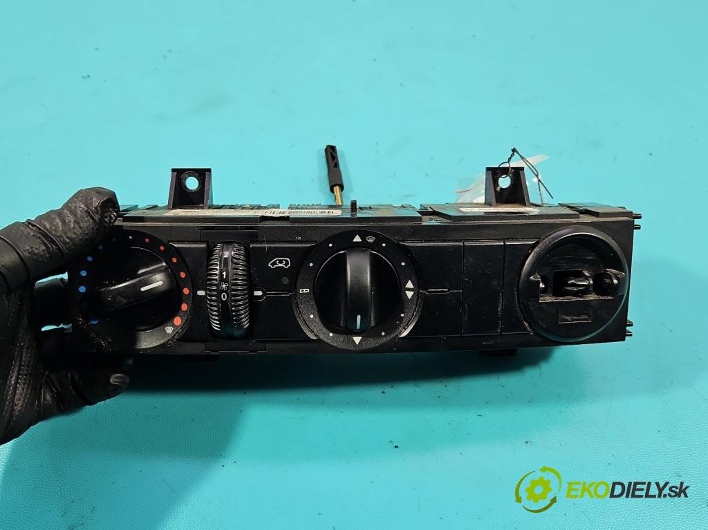 Vw Crafter 2006-2016 2.5 tdi 136hp manual 100 kW 2461 cm3 4- palubní deska panel topení 2E0919158