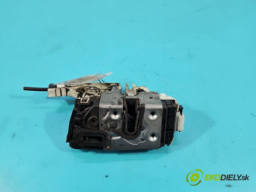 Vw Crafter 2006-2016 2.5 tdi 136 HP manual 100 kW 2461 cm3 4- zámok zadné pravý A9067304335