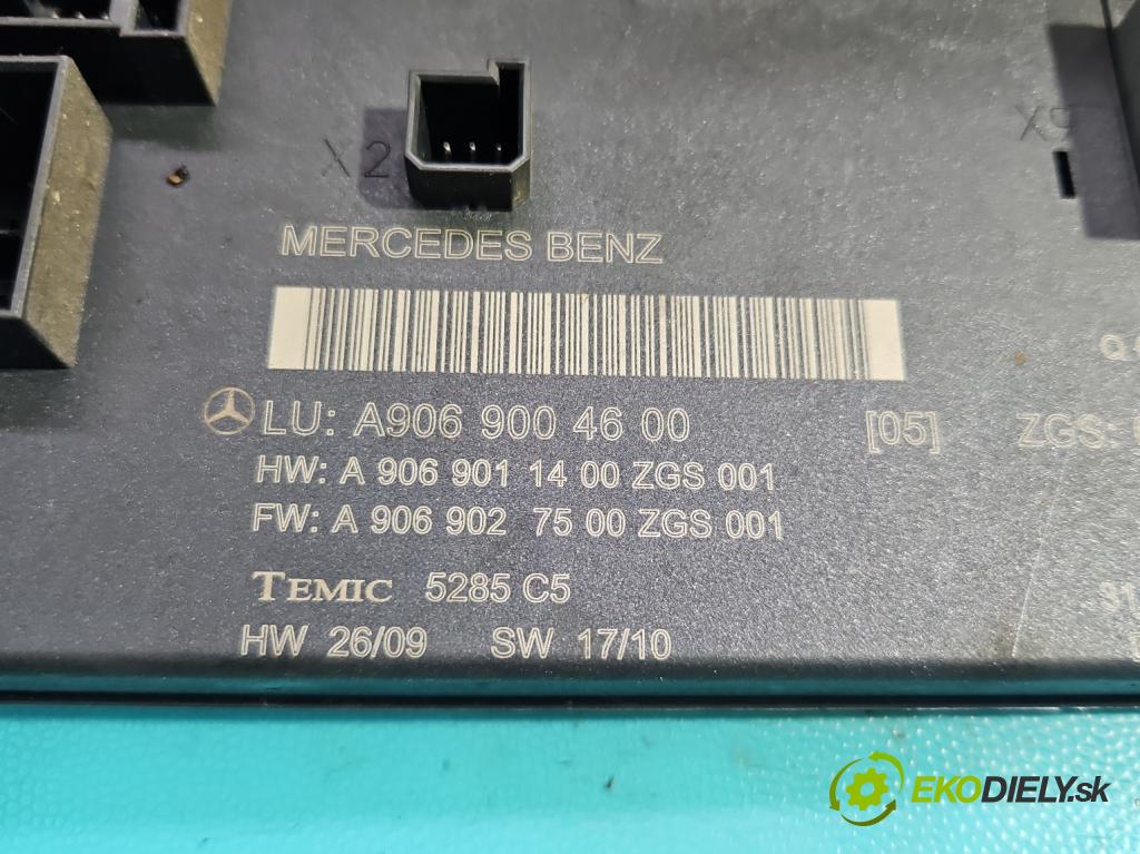 Vw Crafter 2006-2016 2.5 tdi 136hp manual 100 kW 2461 cm3 4- skříňka pojistková A9069004600 (Pojistková skříňka)