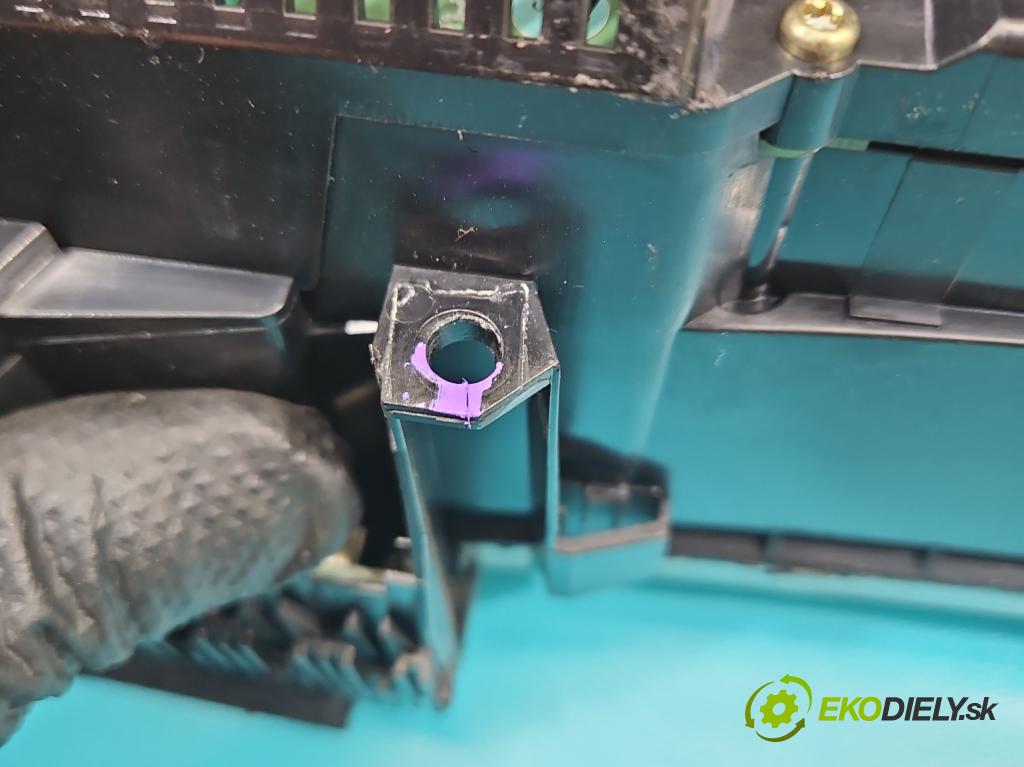 Audi A4 B6 2000-2004 1.9 tdi 131 HP manual 96 kW 1896 cm3 4- prístrojovka/ budíky 0263626020 (Prístrojová doska)