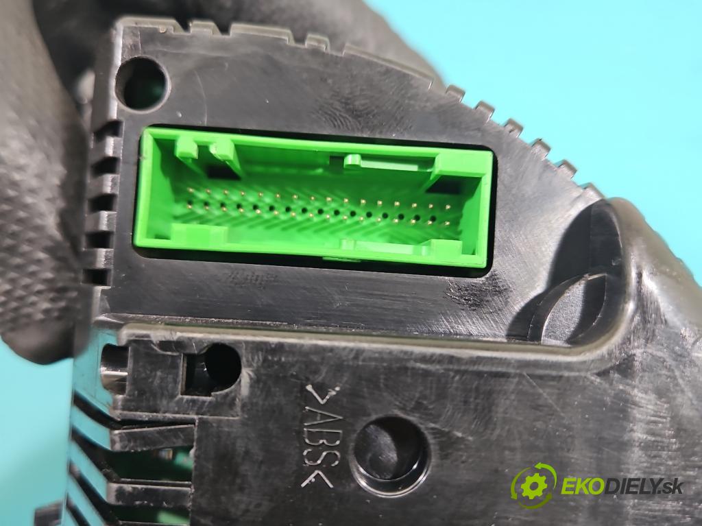 Audi A4 B6 2000-2004 1.9 tdi 131 HP manual 96 kW 1896 cm3 4- prístrojovka/ budíky 0263626020 (Prístrojová doska)