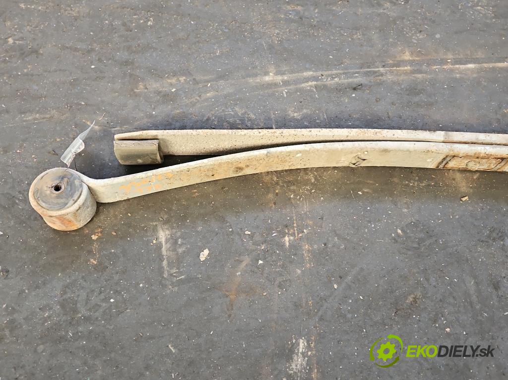 Vw Crafter 2006-2016 2.5 tdi 136hp manual 100 kW 2461 cm3 4- listová pero zadní
