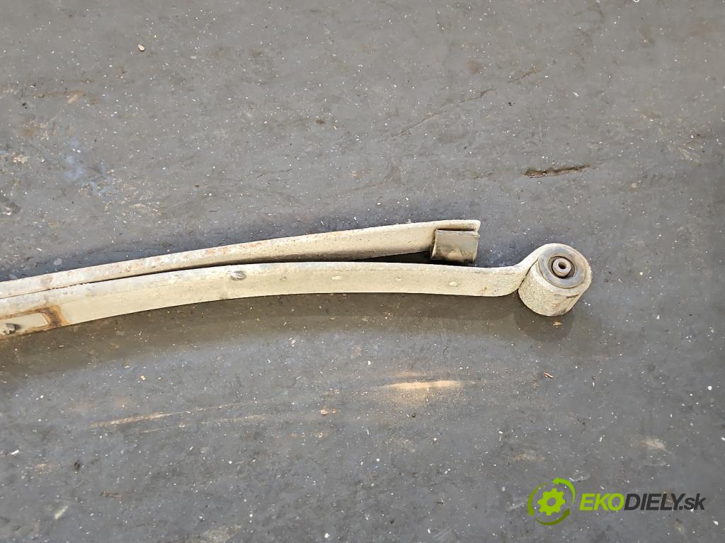 Vw Crafter 2006-2016 2.5 tdi 136hp manual 100 kW 2461 cm3 4- listová pero zadní