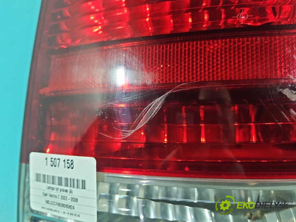 Opel Vectra C 2002-2008 2.2 16V 147 hp manual 108 kW 2198 cm3 5- světlo zadní pravé 13130646 (Klika dveří ostatní)
