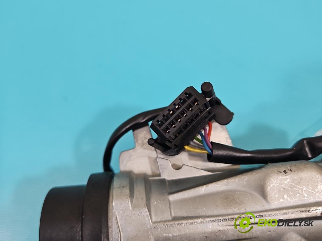 Vw Golf plus 1.9 tdi 105 HP manual 77 kW 1896 cm3 5- Spínačka 1K0905851B (Spínacia skrinka)