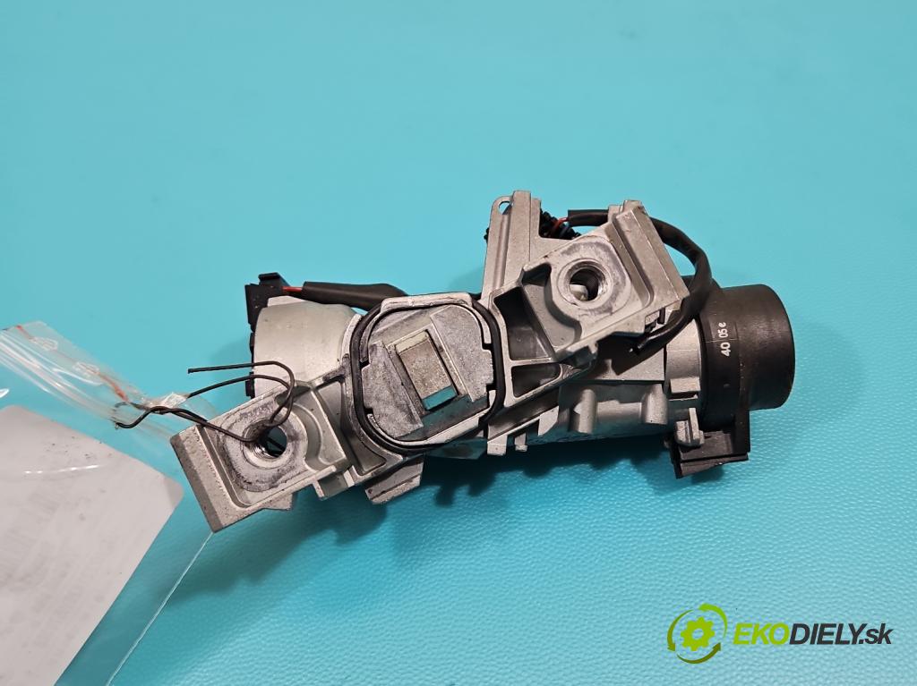 Vw Golf plus 1.9 tdi 105 HP manual 77 kW 1896 cm3 5- Spínačka 1K0905851B (Spínacia skrinka)