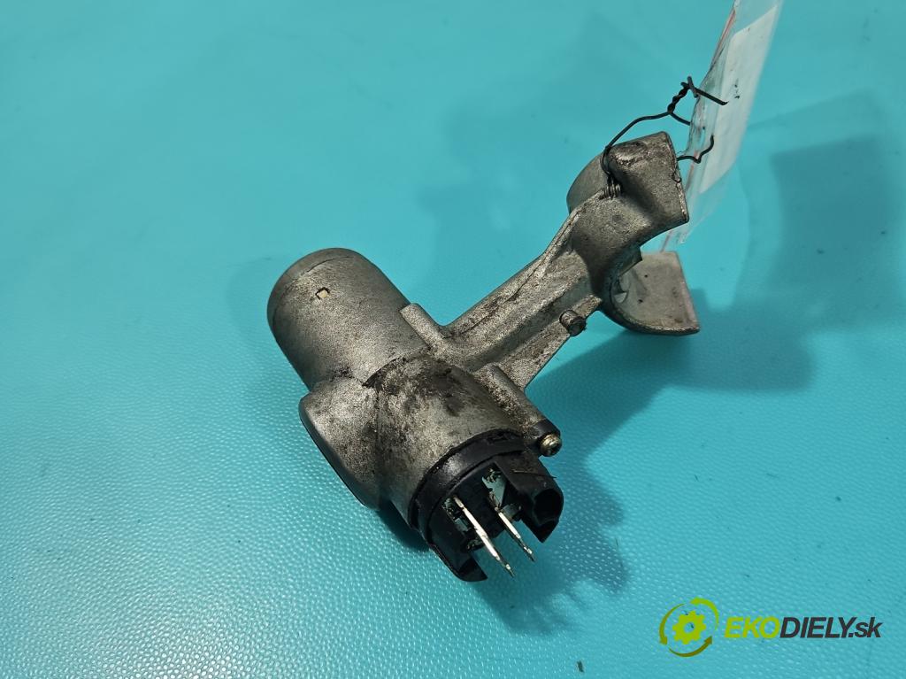 Nissan Micra K11 1992-2003 1.0 16V 60 HP manual 44 kW 998 cm3 5- Spínačka  (Spínacia skrinka)