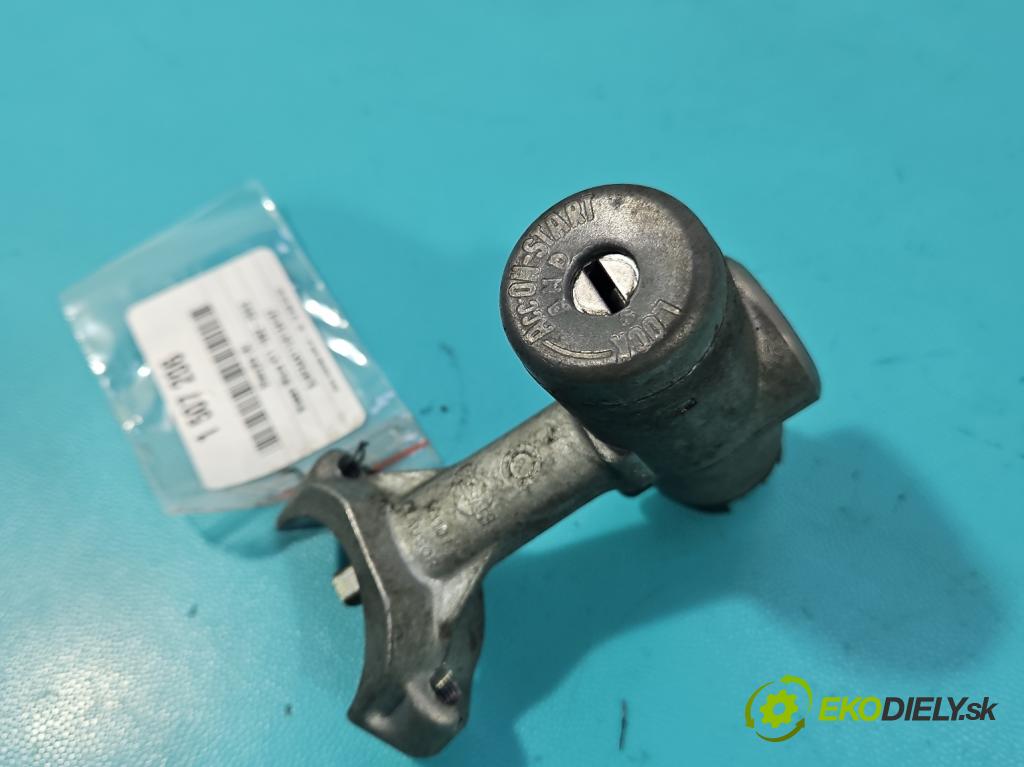 Nissan Micra K11 1992-2003 1.0 16V 60 HP manual 44 kW 998 cm3 5- Spínačka  (Spínacia skrinka)