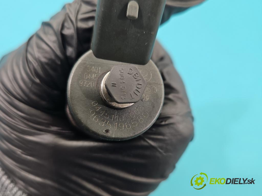 Peugeot 206 2.0 hdi 90 HP manual 66 kW 1997 cm3 5- vstrek 0445110008 (Vstrekovač paliva)