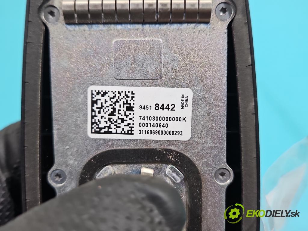 Opel Mokka A 2012-2019 1.4 T 140 hp manual 103 kW 1364 cm3 5- Antena 9451-8442