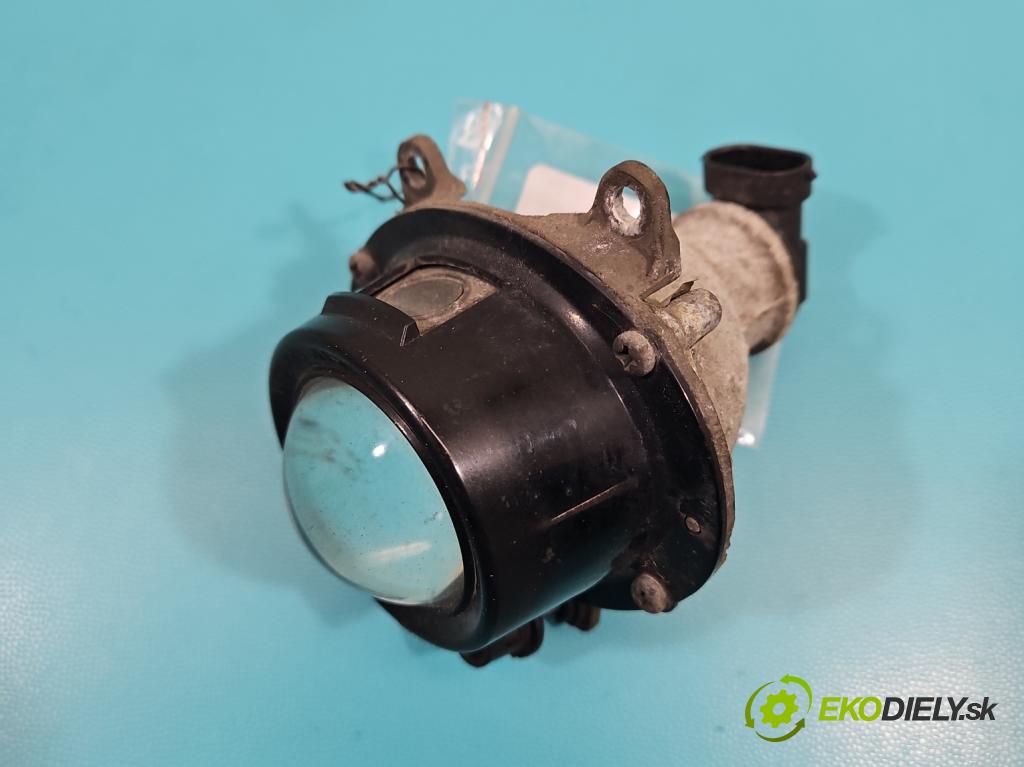 Opel Mokka A 2012-2019 1.4 T 140 hp manual 103 kW 1364 cm3 5- Halogen pravý  (Klika dveří ostatní)